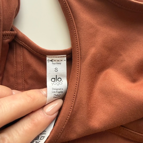 ALO Yoga Rust Sports Bra - Picture 2 of 2